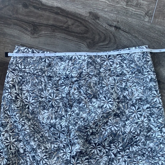 Maeve flora skirt by Anthropologie - Picture 7 of 12